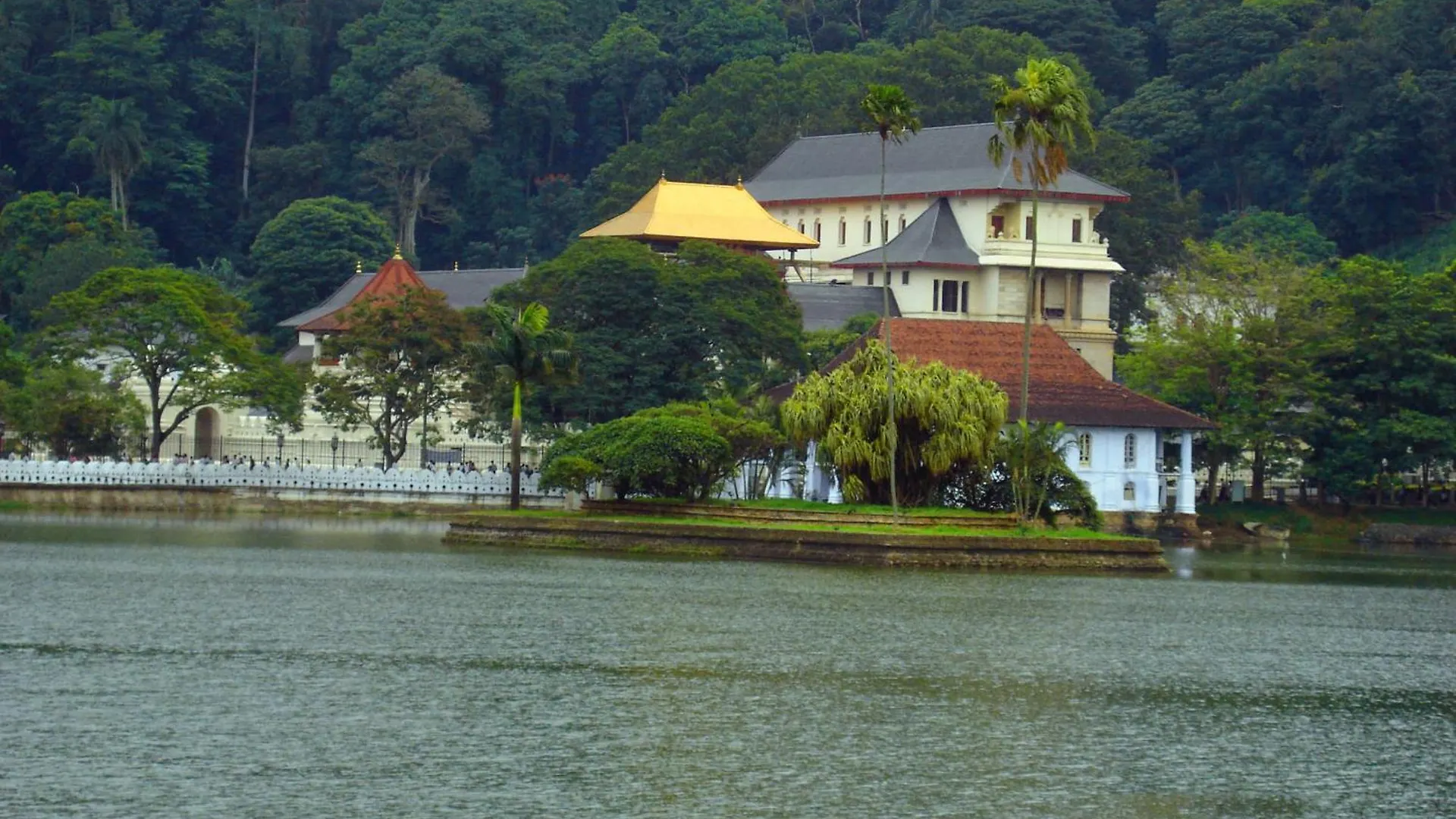 Linwood Bungalow Kandy Sri Lanka